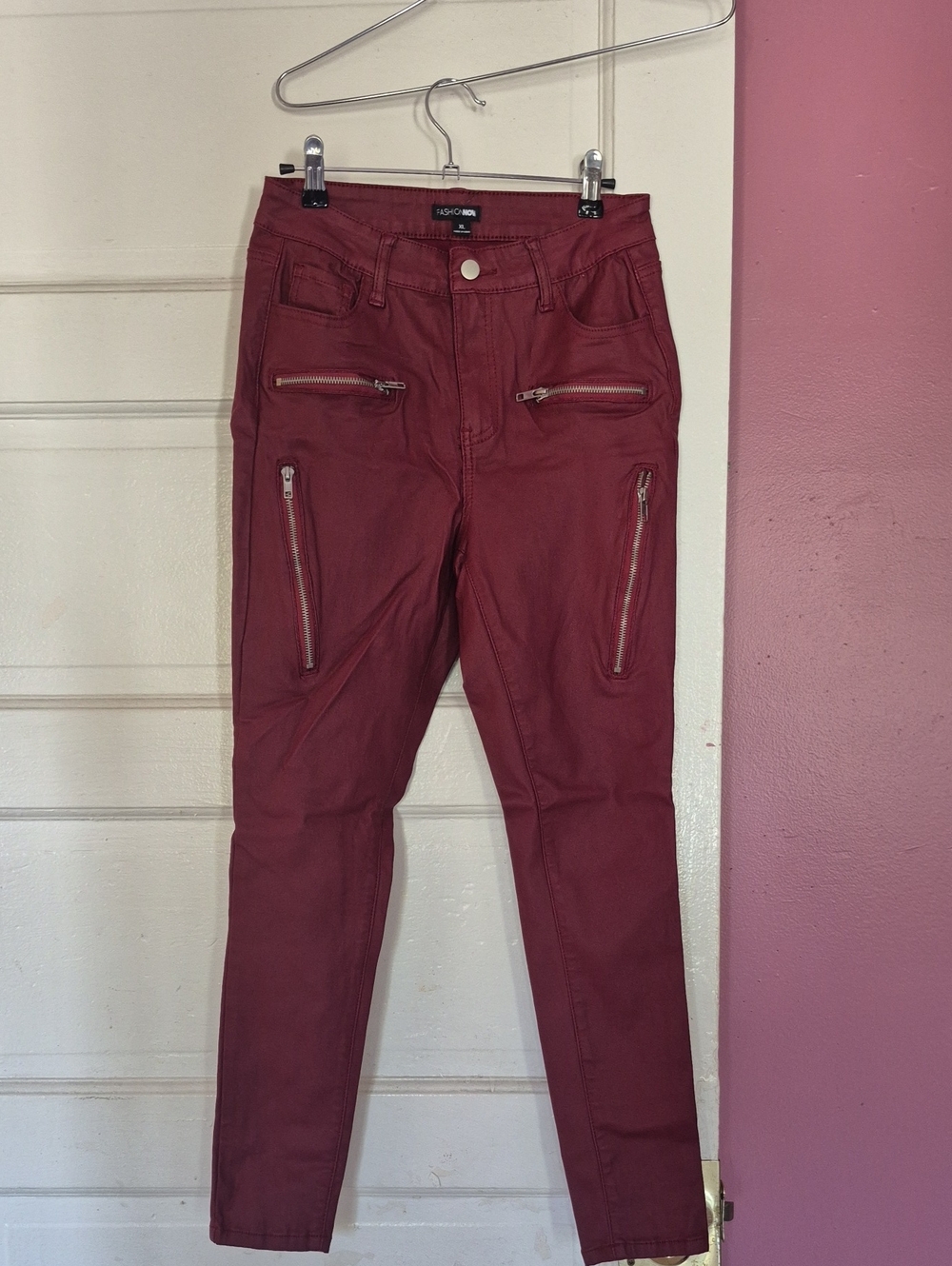 Fashion Nova Wine Zip-Pocket Skinny Jeans